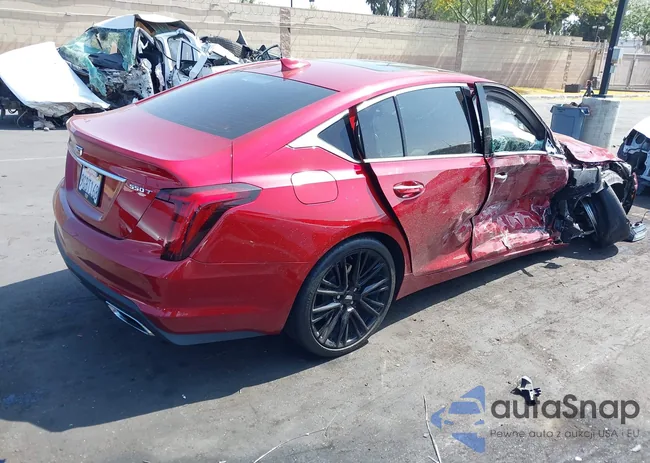 1G6DN5RW1P0121379: 42374742