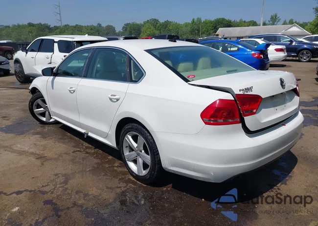 1VWBH7A35DC032589: 42374770