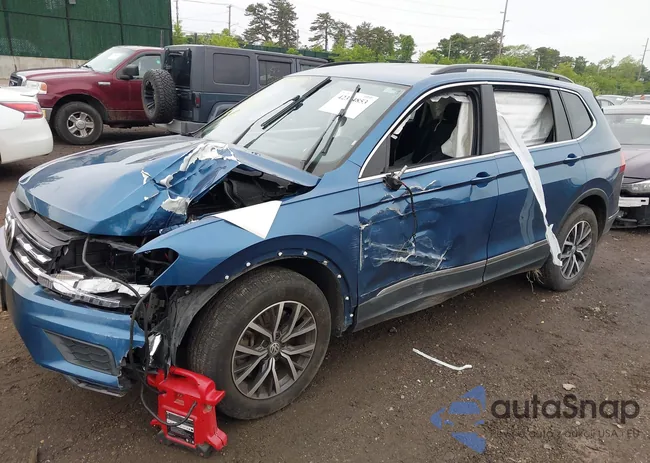 3VV2B7AX9JM020223: 42374853