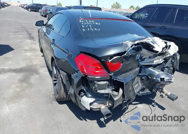 WBA6D0C56JG852932: 42374884