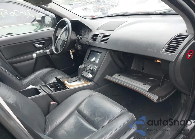 YV4982CZ5A1551748: 42374976