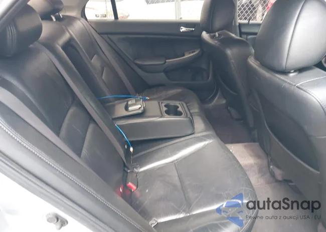 1HGCM66805A041958: 42376083