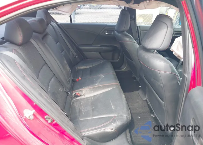 1HGCR2F15HA062886: 42376113