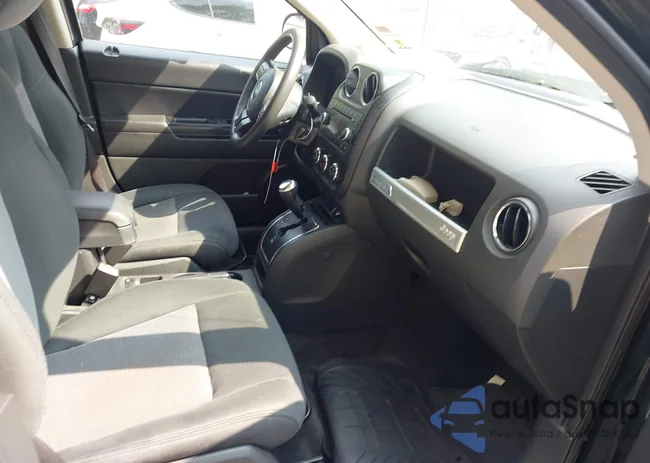 1C4NJDBB7FD153694: 42376139