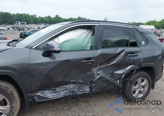 2T3P1RFV3SW522803: 42376158