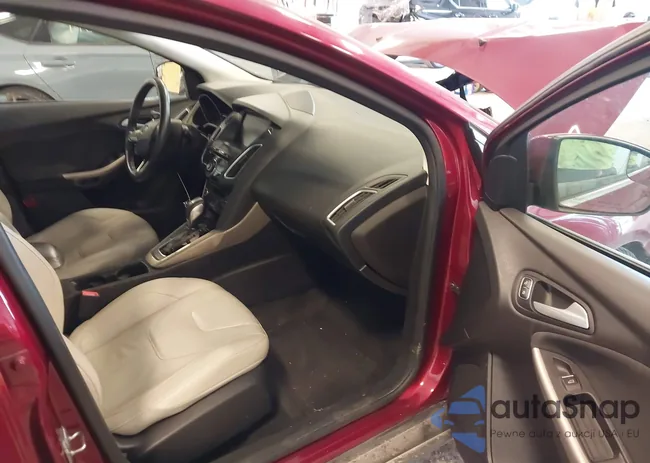 1FADP3N23FL293138: 42376244