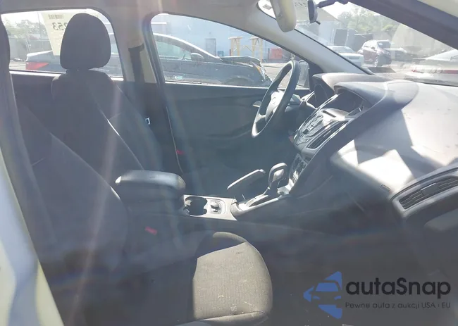 1FADP3F22EL404484: 42376253