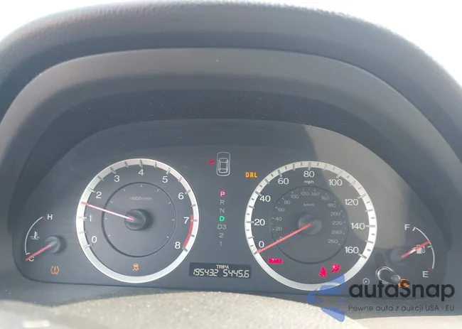 1HGCP2F44CA042136: 42376321