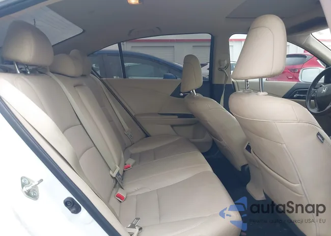 1HGCR3F89FA003100: 42376339