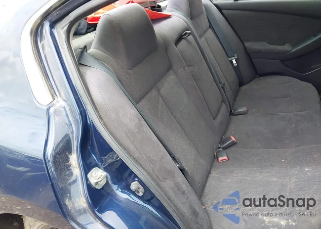 1N4AL2AP2BN467368: 42376459