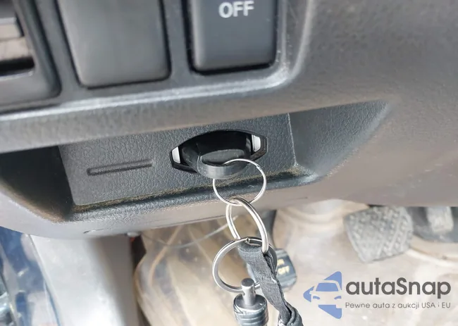 1N4AL2AP2BN467368: 42376459