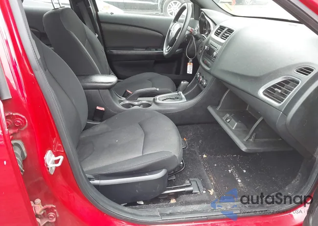 1C3CDZAB5DN618014: 42376475