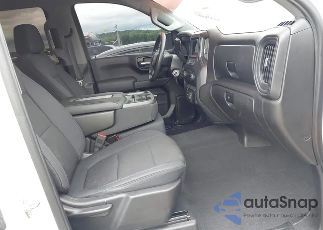 1GCRYCEF9KZ335853: 42376487