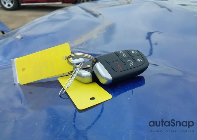 1C3CCCAB8FN679070: 42375714