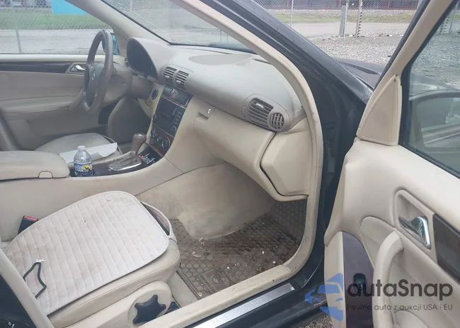 WDBRF92H96F756900: 42375982