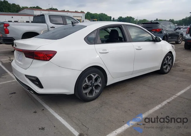 3KPF24AD9KE012901: 42376006