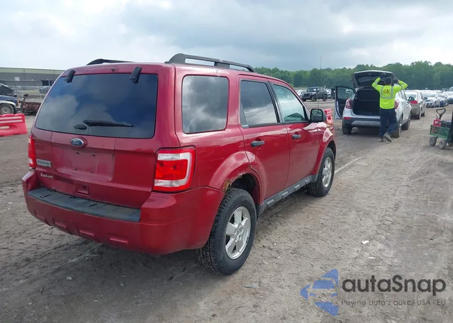 1FMCU9D72CKB16916: 42377086