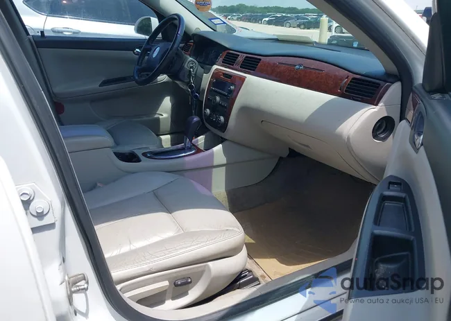 2G1WC5EM3B1207928: 42377140