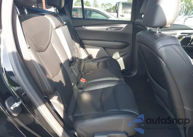 1GYKPAR44PZ147079: 42377434