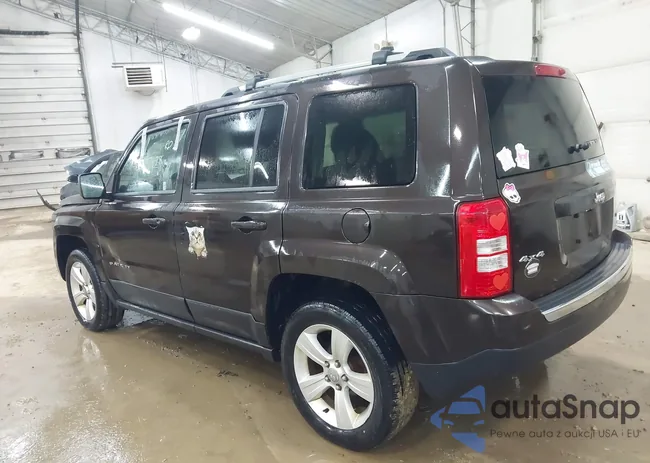 1C4NJRCB2ED728844: 42377478