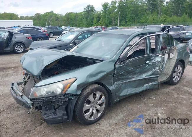 1HGCP268X8A107968: 42377499