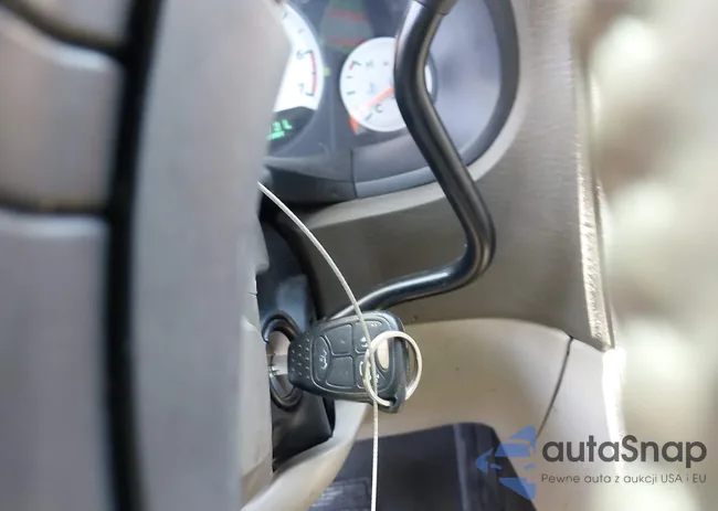 2A4GP54L47R175647: 42377654