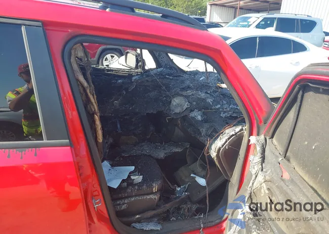 ZACCJABB9JPH04787: 42376829