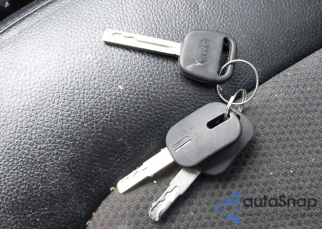 KM8JUCAG9FU995879: 42376855