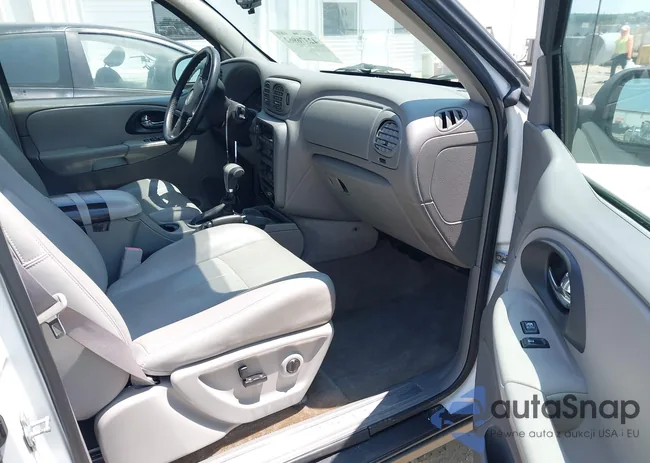 1GNDT13S052293252: 42376962