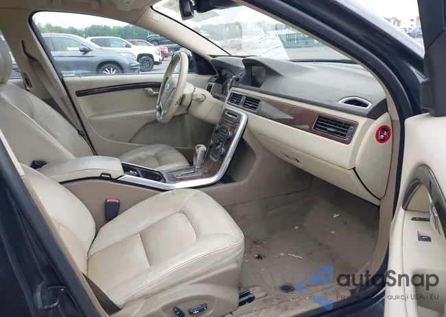 YV1940AS2C1159980: 42376982