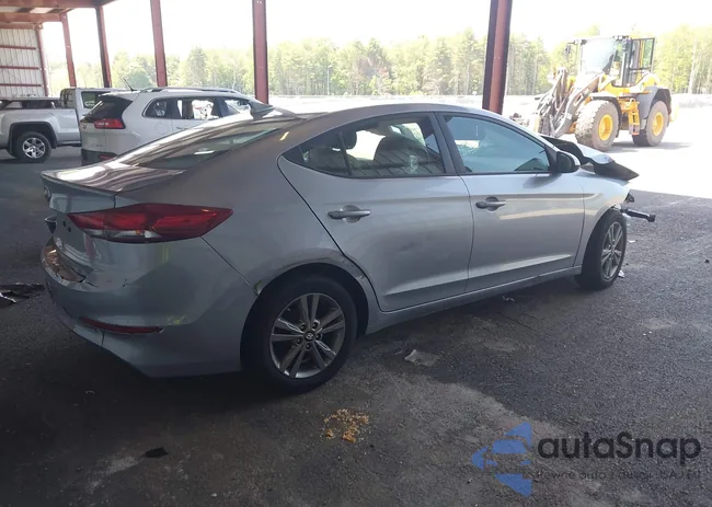 5NPD84LF9HH022305: 42377011