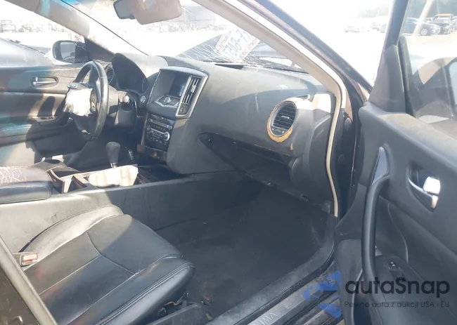 1N4AA51E69C818326: 42378065