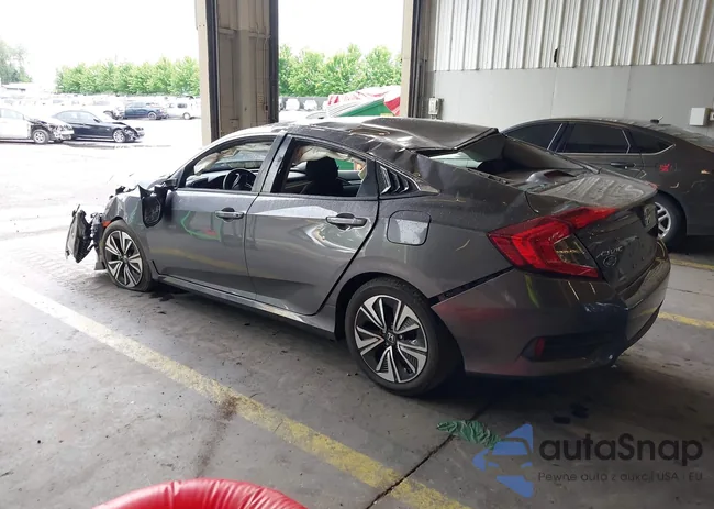 2HGFC2F5XJH537599: 42378103