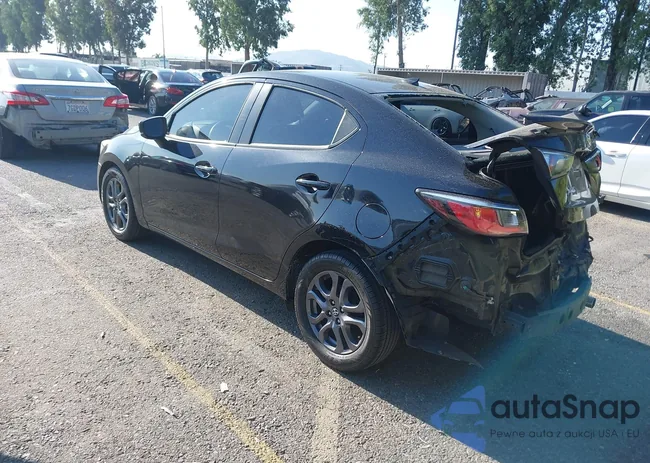 3MYDLBYV4KY502850: 42378174