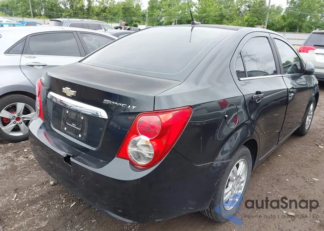 1G1JC5SH2D4157452: 42378208