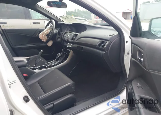 1HGCR2F50GA101918: 42378267