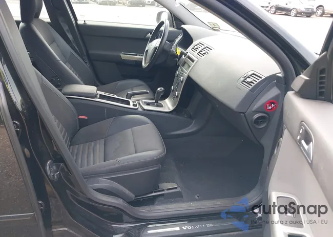 YV1MS390492462962: 42378286