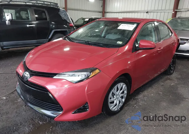 2T1BURHE4JC051221: 42378579