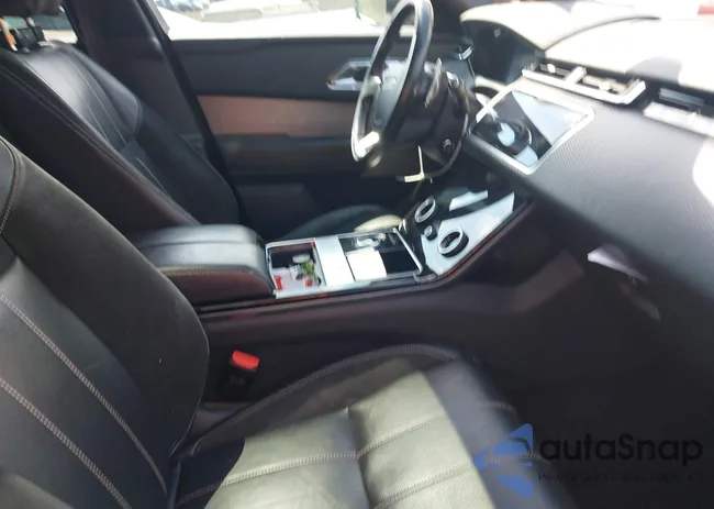 SALYL2RN6JA758868: 42378594