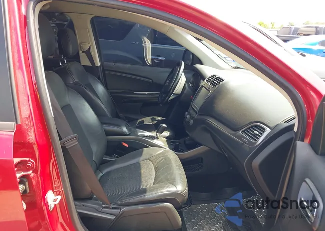 3C4PDCGGXKT860792: 42377683