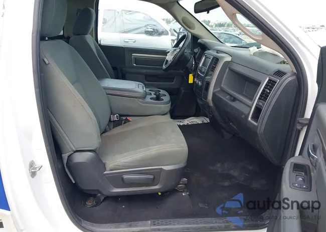 3C6JR6DT6FG595157: 42377768