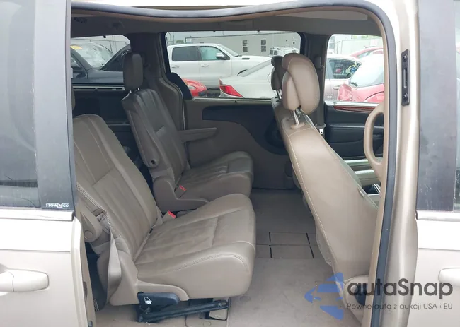 2C4RC1BG3DR778321: 42377826