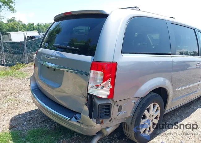 2C4RC1BG3ER442752: 42377835