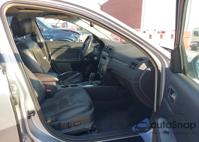 3FAHP0JG4CR413673: 42377872