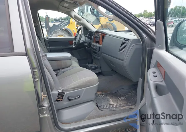 1D7HU18276S669839: 42377919