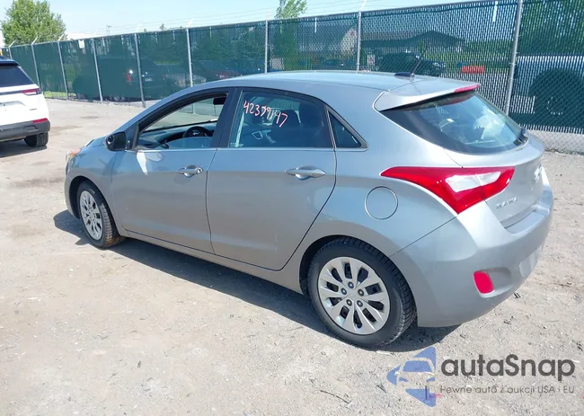 KMHD35LH8GU271975: 42379147