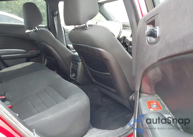 2C3CDXHG8DH526782: 42379287