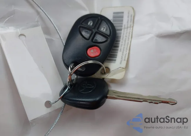 5TDBK3EH9CS142108: 42379560