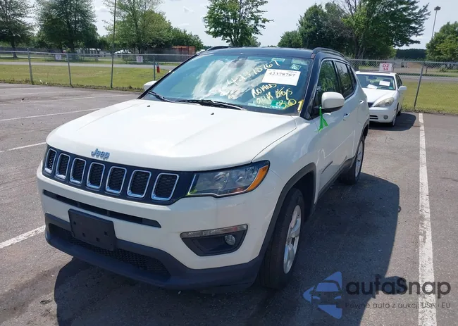 3C4NJDBB2JT328209: 42378767