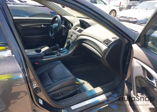 19UUA9F27CA008625: 42378775